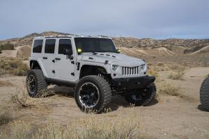 2018 Jeep Wrangler on Forgiato Wheels (FLOW Terra 002)